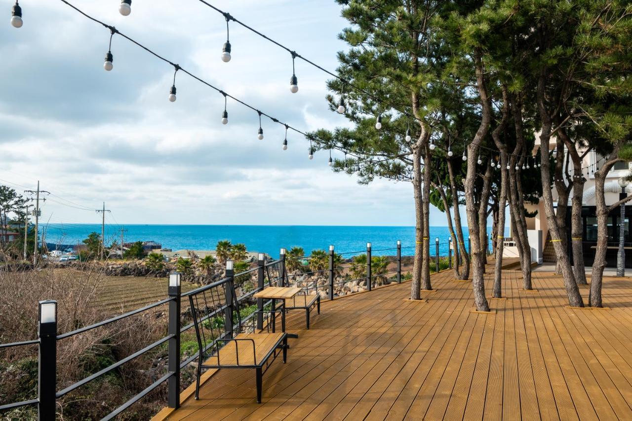 Cocoon Hotel Jeju Exterior foto